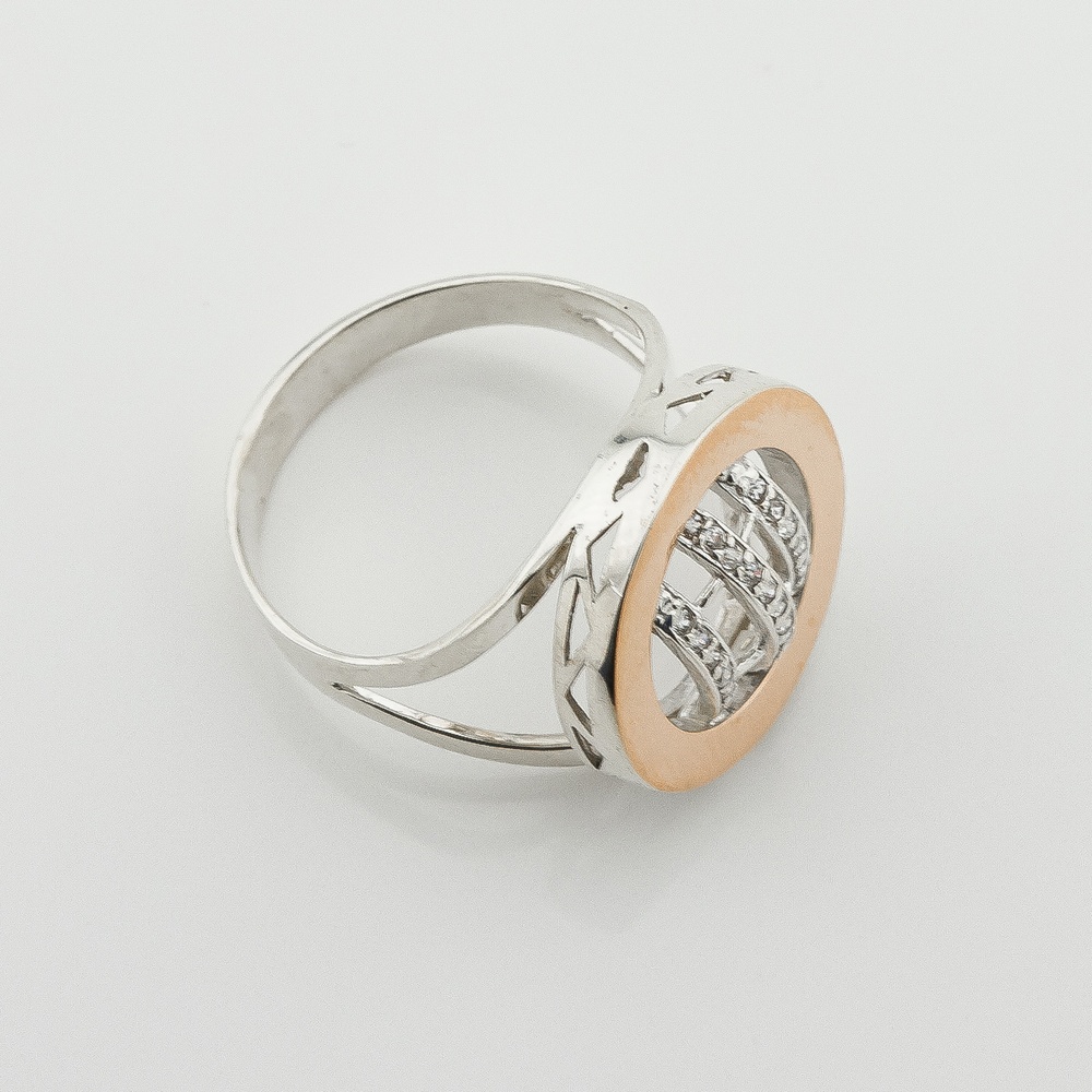 Серебряное кольцо с фианитами с золотыми накладками к486ф, 17 размер