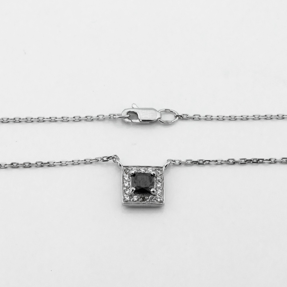Серебряное колье Квадрат с черным фианитом 14030-4, 40 размер