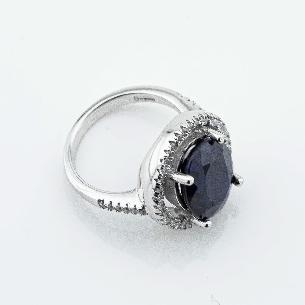 Серебряное кольцо с сапфиром и фианитами k111887, 16 размер