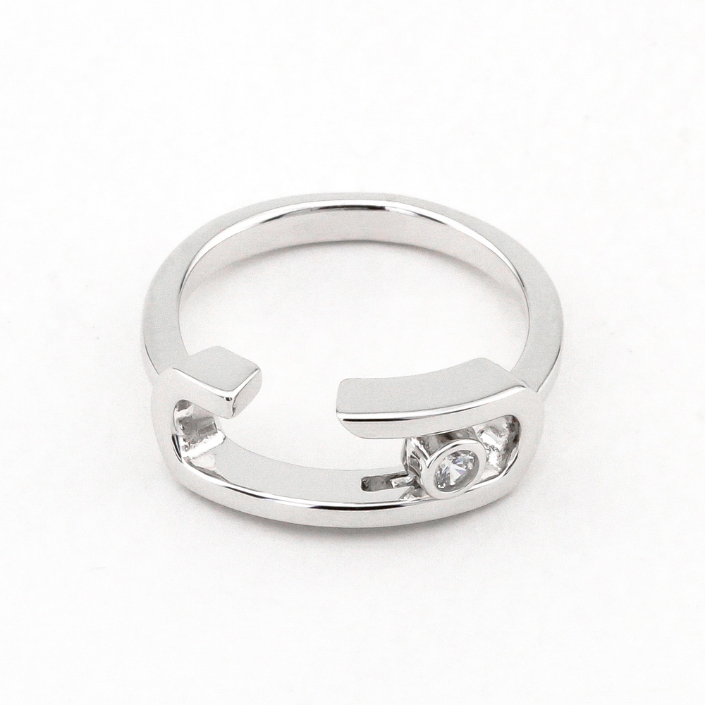 Серебряное кольцо "G" с белым фианитом K11869, 16,5 размер