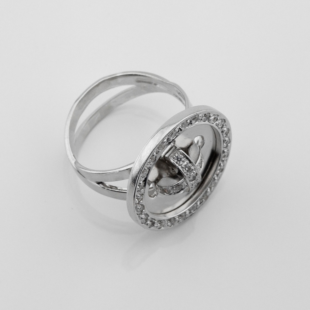 Серебряное кольцо Пуговица с белыми фианитами 11024-4, 16 размер