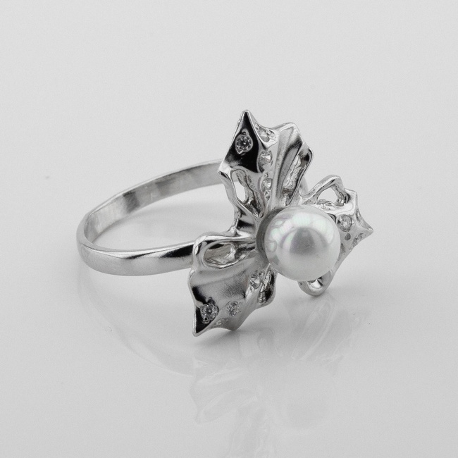 Срібний перстень Квітка з ним. перлів 11433-4, 16 розмір
