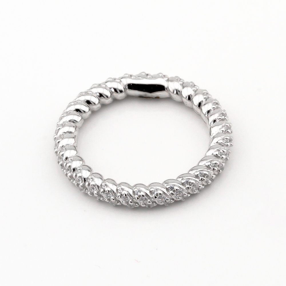 Серебряное крученое кольцо-дорожка с фианитами "Канат" K11956, 17 размер