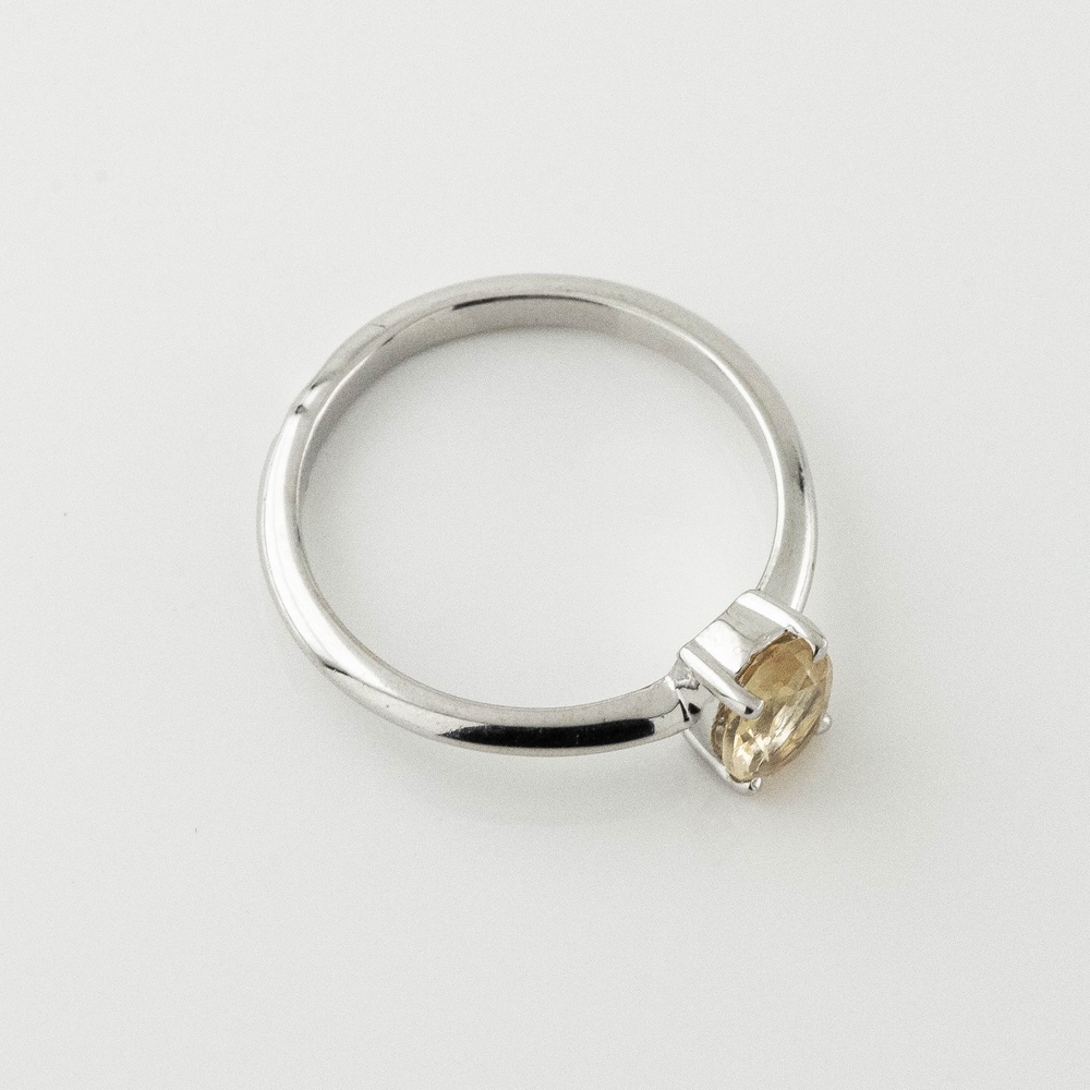 Серебряное кольцо Овал с цитрином 3101941-4citr, 16,5 размер
