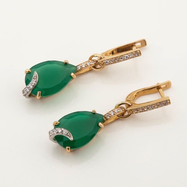 Золоті сережки-підвіски Краплі з зеленим оніксом і фіанітами 12800go