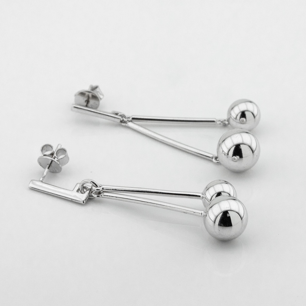 Срібні сережки-підвіски маятник Кульки без вставок c121557