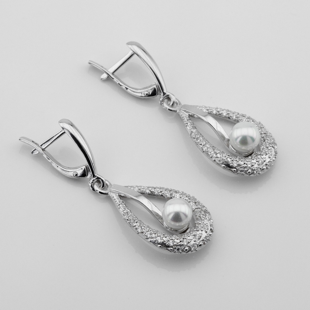 Срібні сережки-підвіски Краплі з ім. перли та фіанітами 12705-4