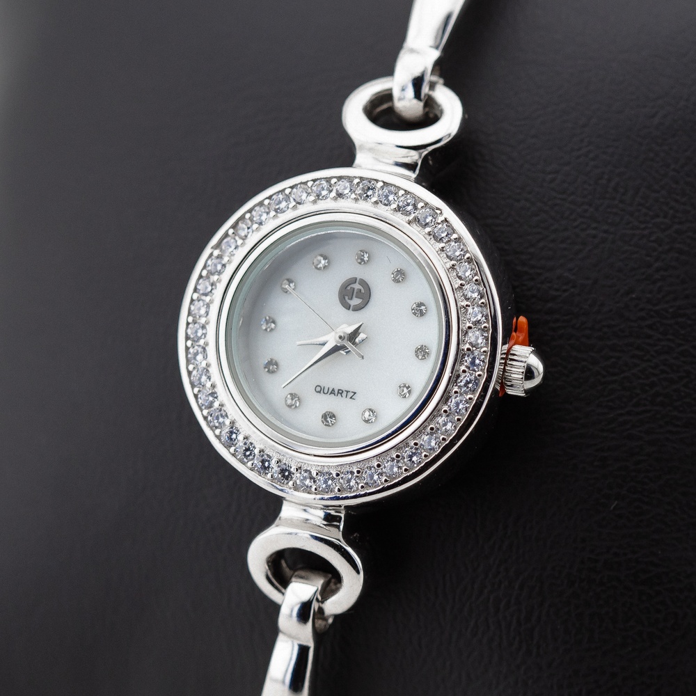 Срібний годинник жіночий браслет м'який круглий з фіанітами watch012