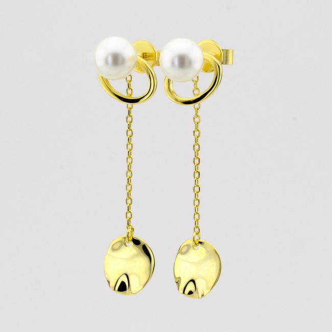 Серебряные серьги-цепочки с подвеской с им. жемчуга с желтой позолотой C121365, Белый