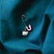 Серебряная булавка с подвеской Котик с лапкой с эмалью (детская) 6195593006030501, Белый|Розовый, UmaUmi Accessories