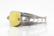 Срібний жорсткий браслет з жовтим бурштином круглим 15216, Жовтий