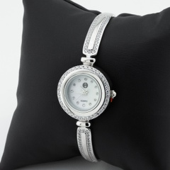 Срібний годинник жіночий з білими фіанітами (круглий) watch021, Білий