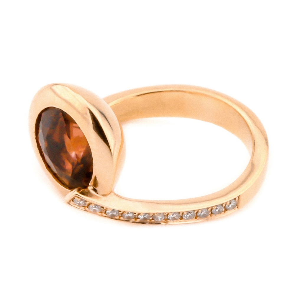 Золотое кольцо 750 пробы Кружок с турмалином и бриллиантами ДР0048682, 16 размер