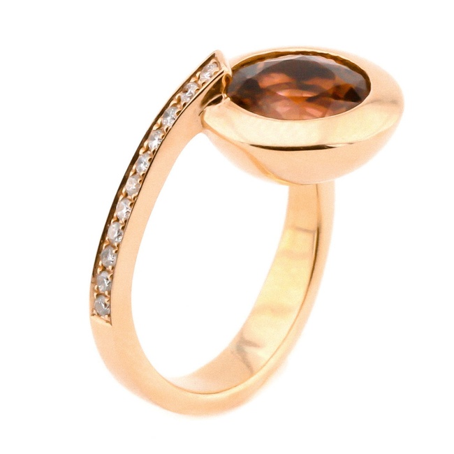 Золотое кольцо 750 пробы Кружок с турмалином и бриллиантами ДР0048682, 16 размер
