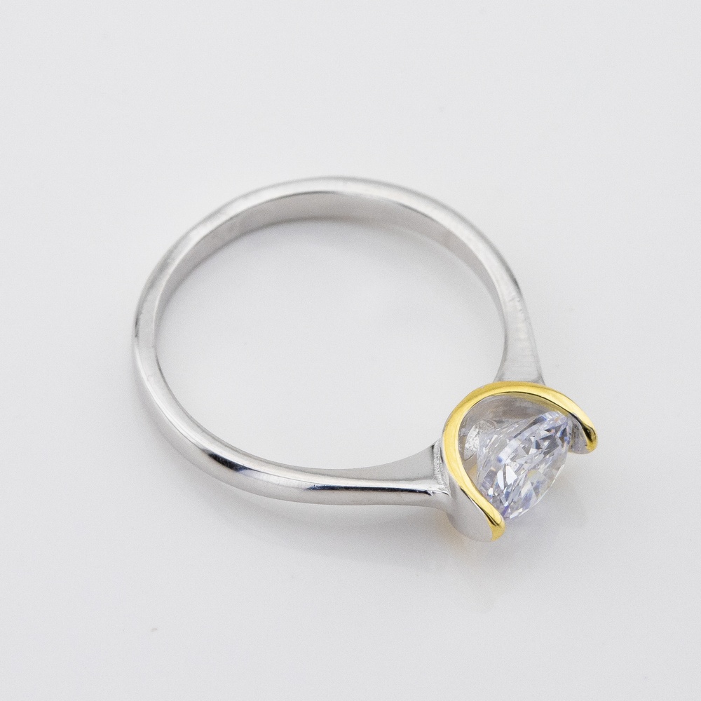 Серебряное кольцо с фианитом K11989, 16 размер