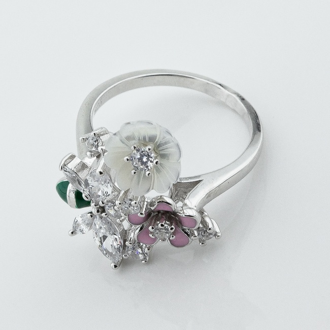 Срібний перстень Квіти великі з перламутром k111752, 16 розмір