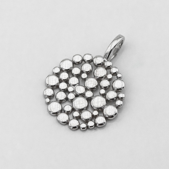 Срібний кулон круглий "Молекули" без вставок p13875
