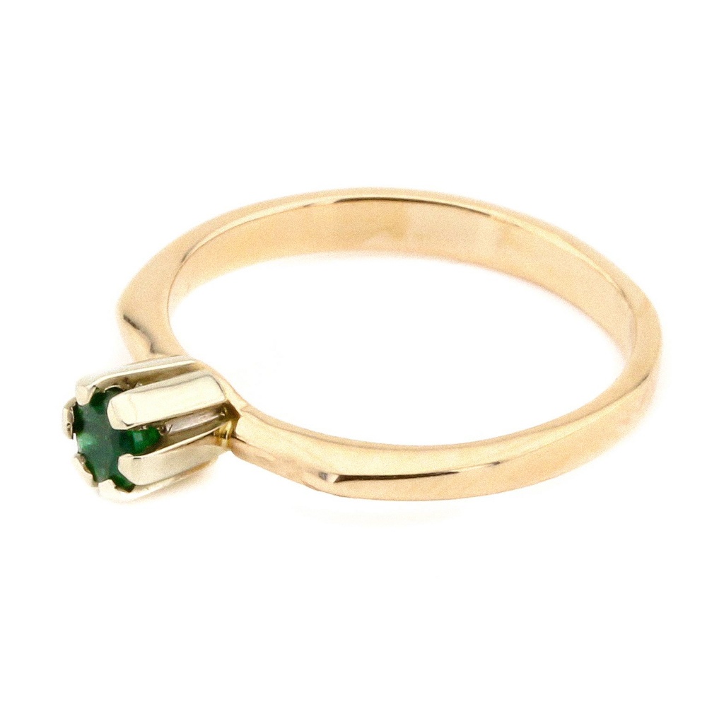 Золотое кольцо классическое с выступающим камнем изумрудом 11371A, 17,5 размер, 17-5, Зеленый