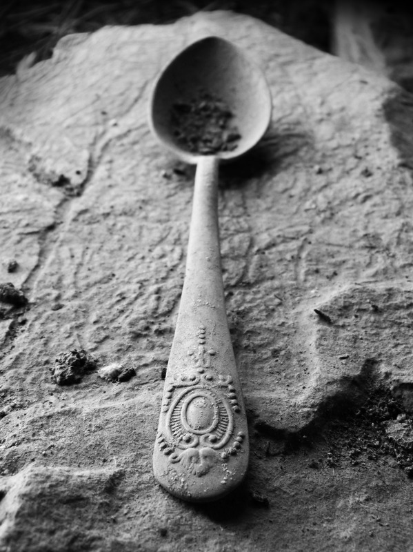 картинка старинная ложка из серебра
